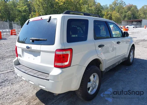 2009 Ford Escape Xlt from USA, damaged, VIN 1FMCU03709KA79578